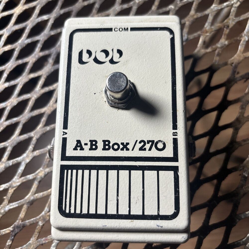 Vintage NOS 80s DOD A-B Box 270 Guitar Switch / IGuitar Effect Stomp Box
